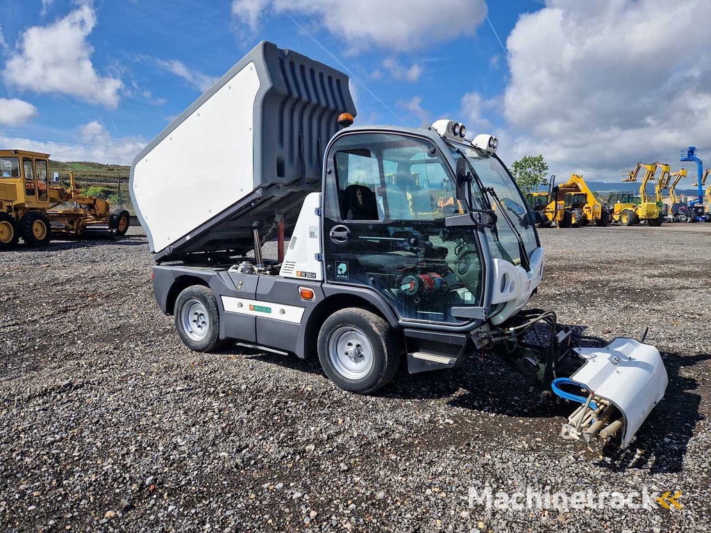 AUSA W 200 H Kehrmaschine - 2013