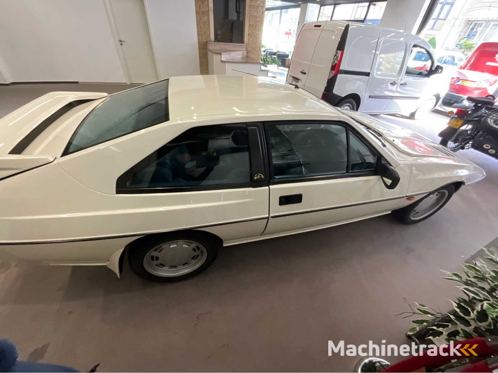 Lotus Excels.e. Oldtimer > 15