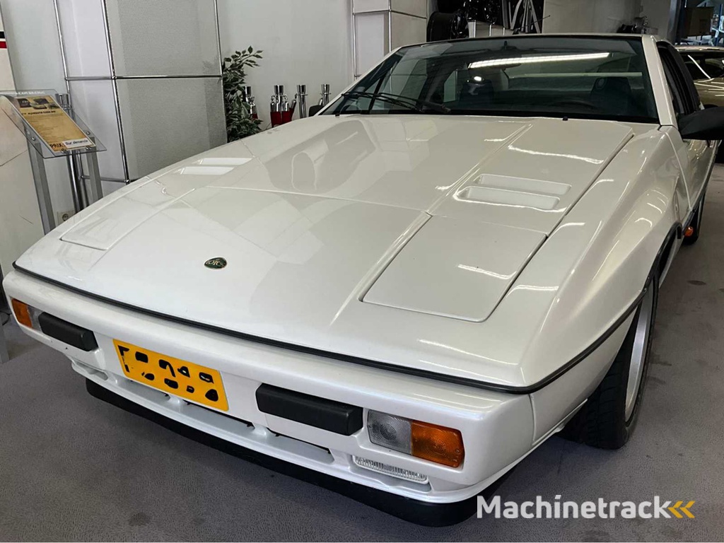 Lotus Excels.e. Oldtimer > 15