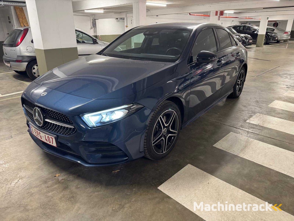 2020 Mercedes-Benz A 250 e Limousine