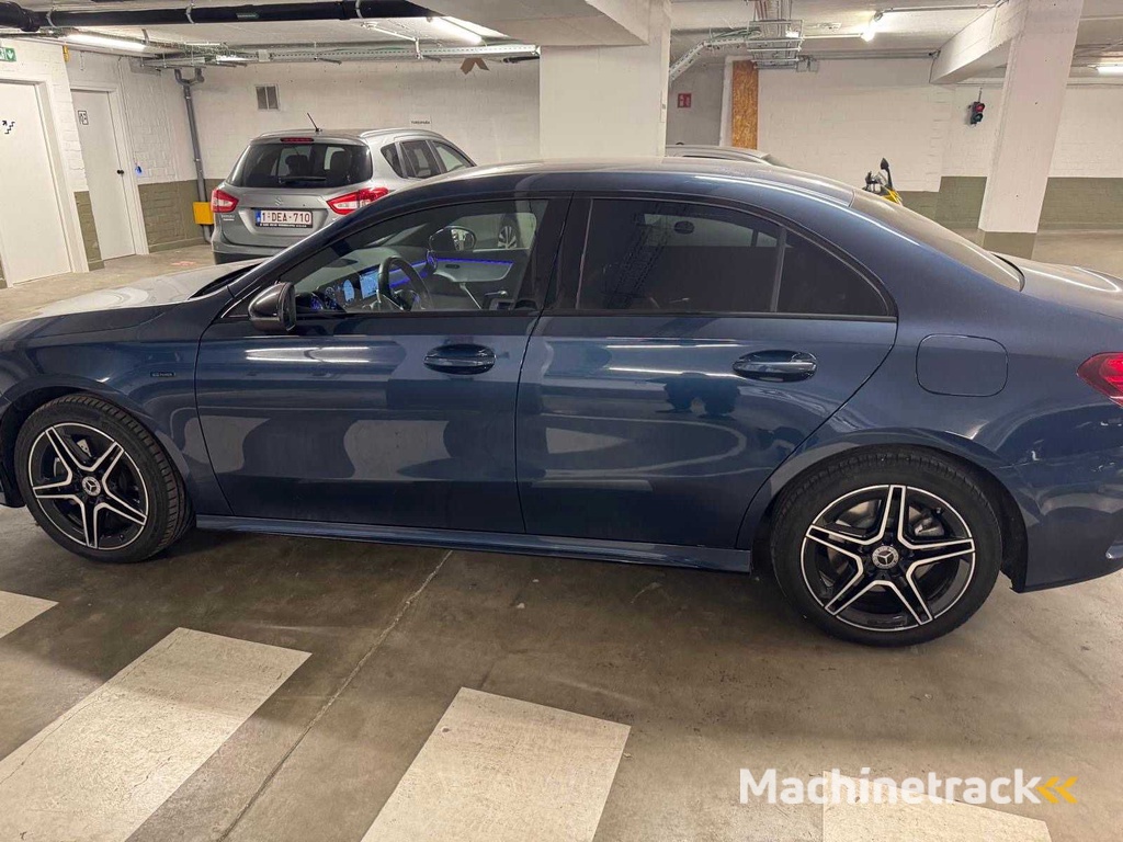 2020 Mercedes-Benz A 250 e Limousine