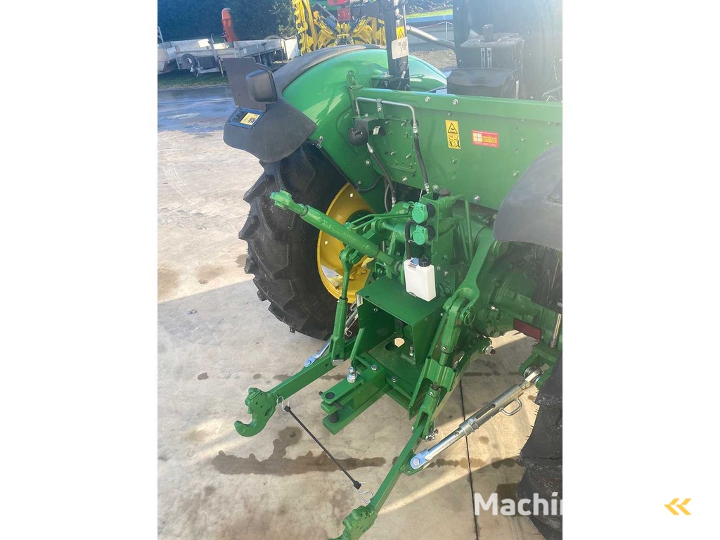 John Deere - 5050E - Traktor mit Allradantrieb - 2025