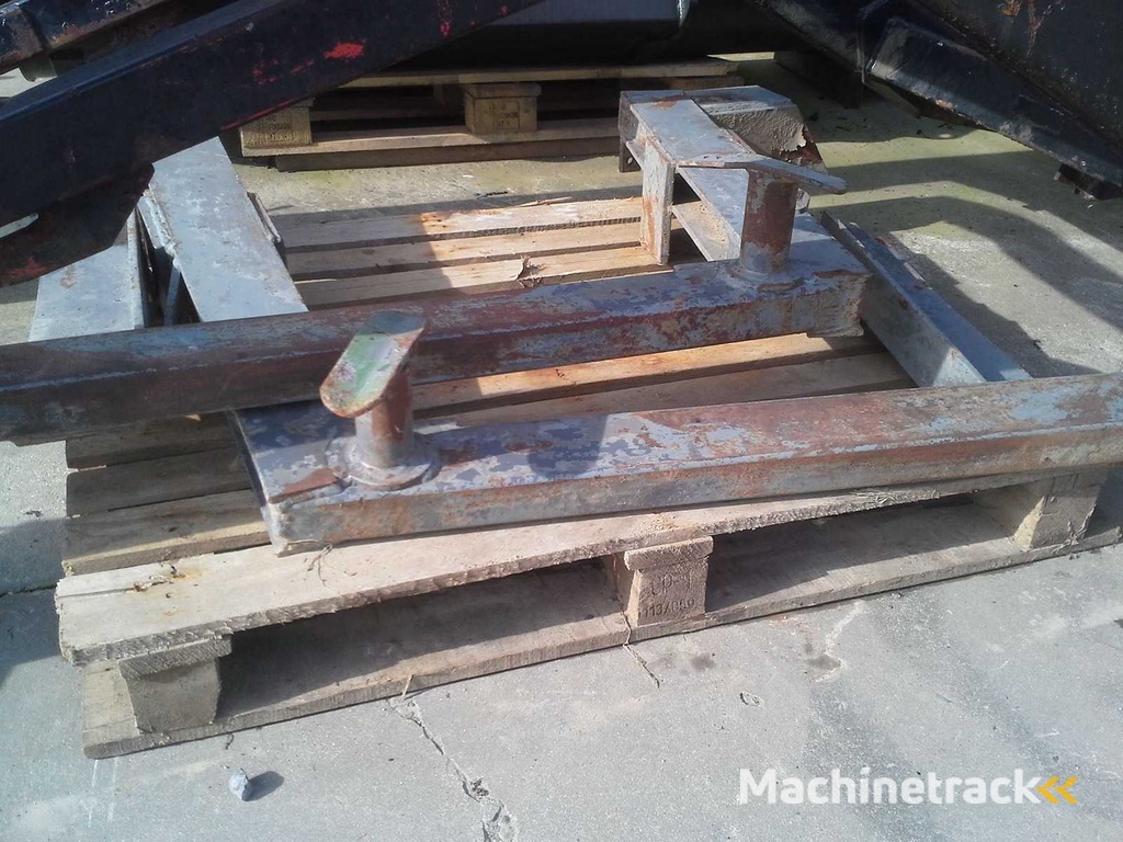 Agram - Frontlader und Zubehör