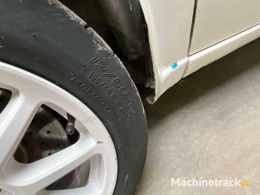 Volkswagen Golf 2 PKW aus dem Baujahr 1991