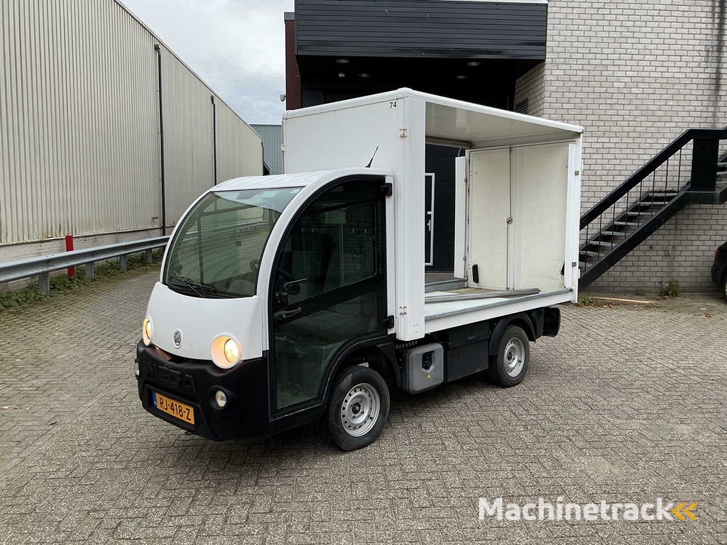 Mega - M10 - Verschiedene interne Transportmittel - 2017