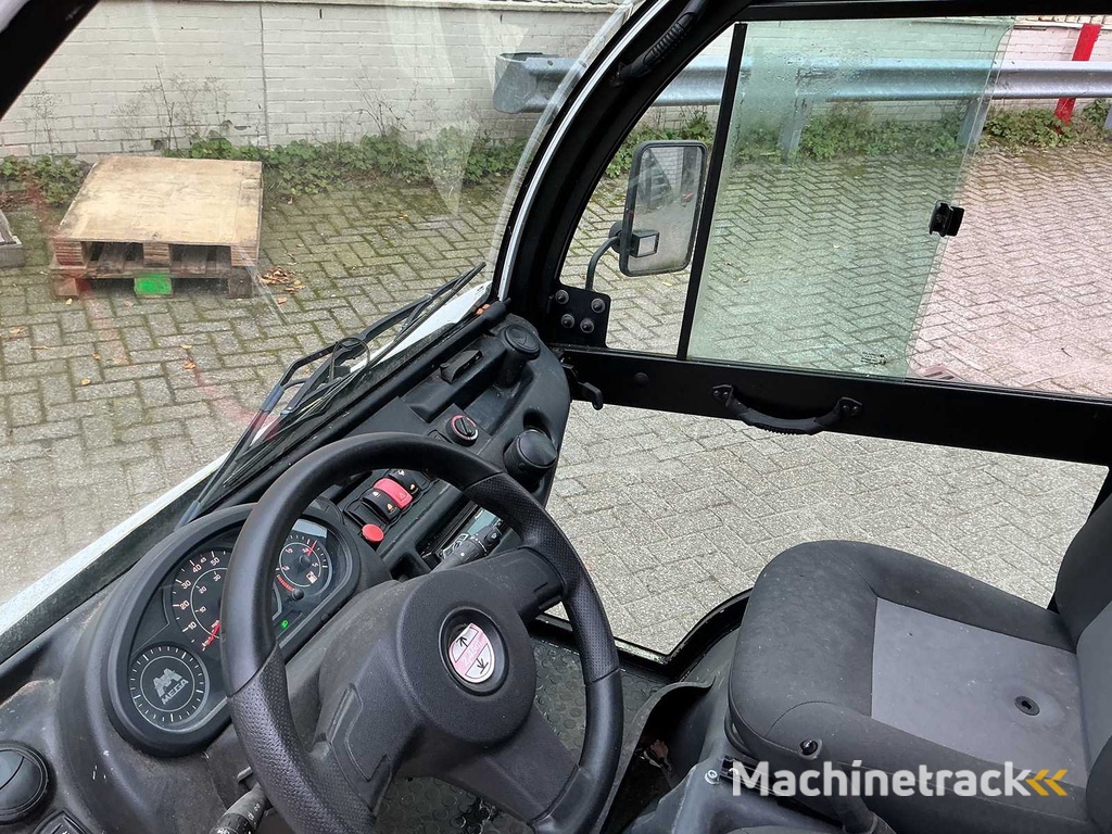 Mega - M10 - Verschiedene interne Transportmittel - 2017