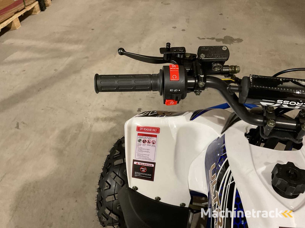 2025 Ultra Motocross ATV05 (7 Zoll) ATX 125 Revolt BL Quad