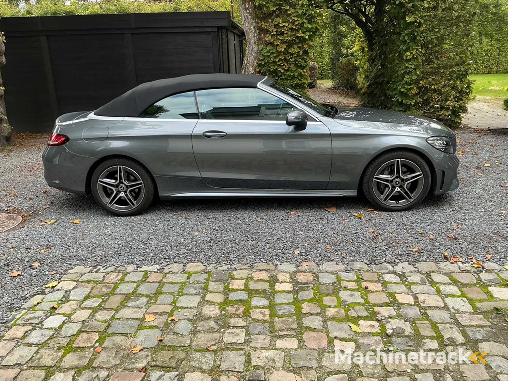2023 Mercedes-Benz C220D Cabrio Pkw