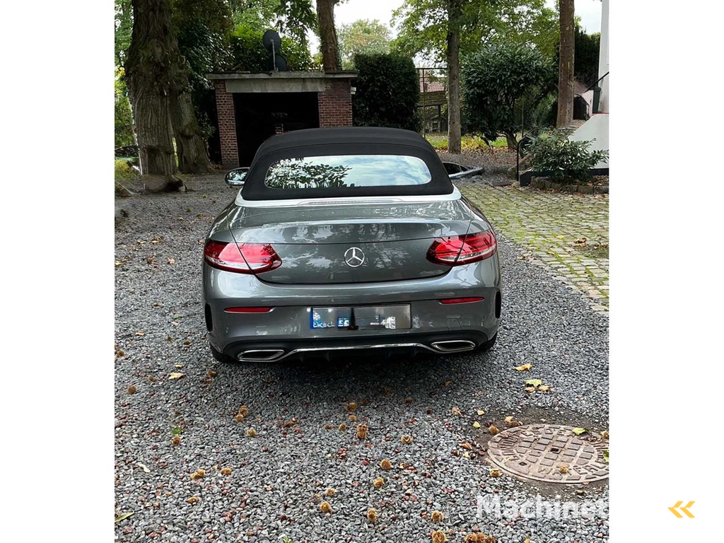2023 Mercedes-Benz C220D Cabrio Pkw