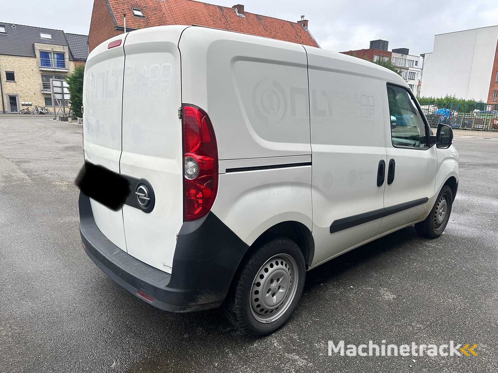 2018 - Opel Kombi Van