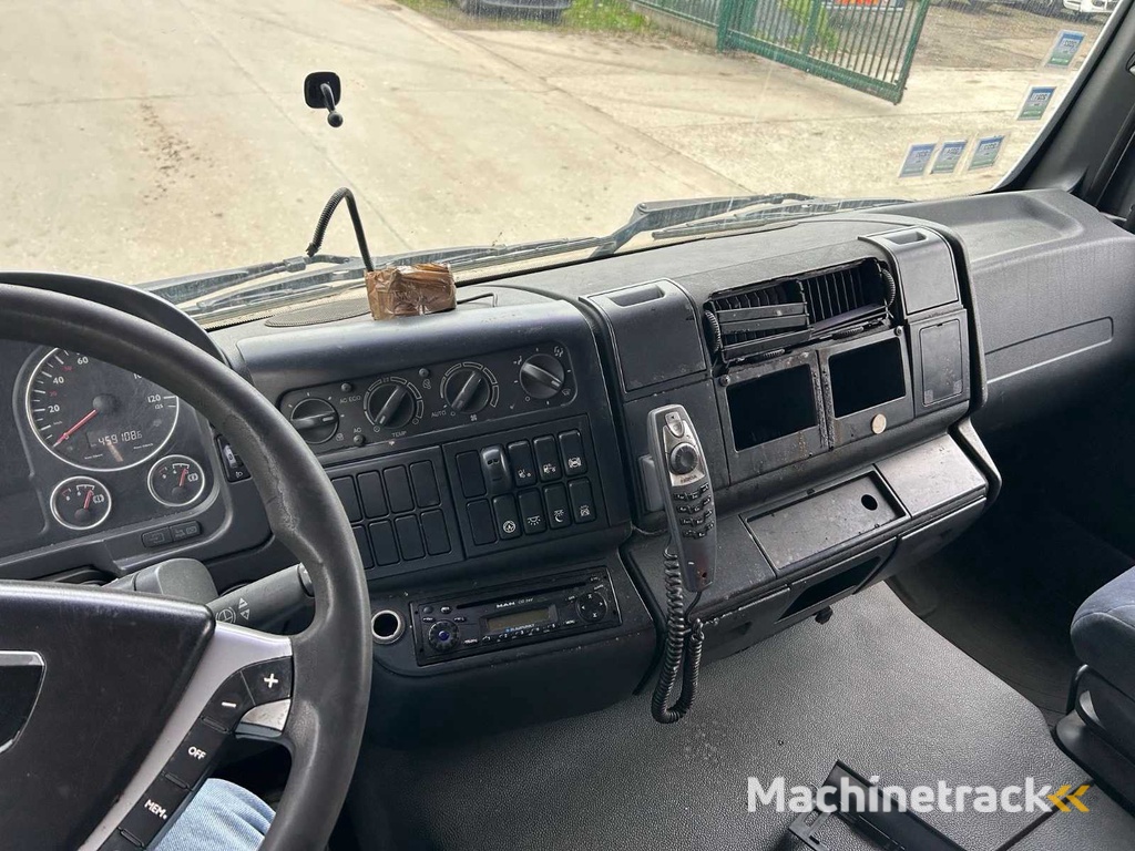 2006 MAN TGA 18.390 trekker - airco en Webasto - automaat