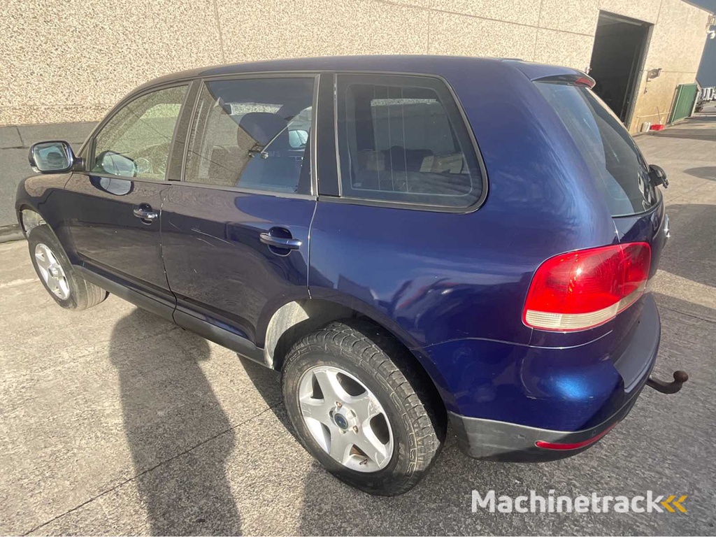 2004 Volkswagen Touareg 2.5 TDI 4Motion (4x4) Auto