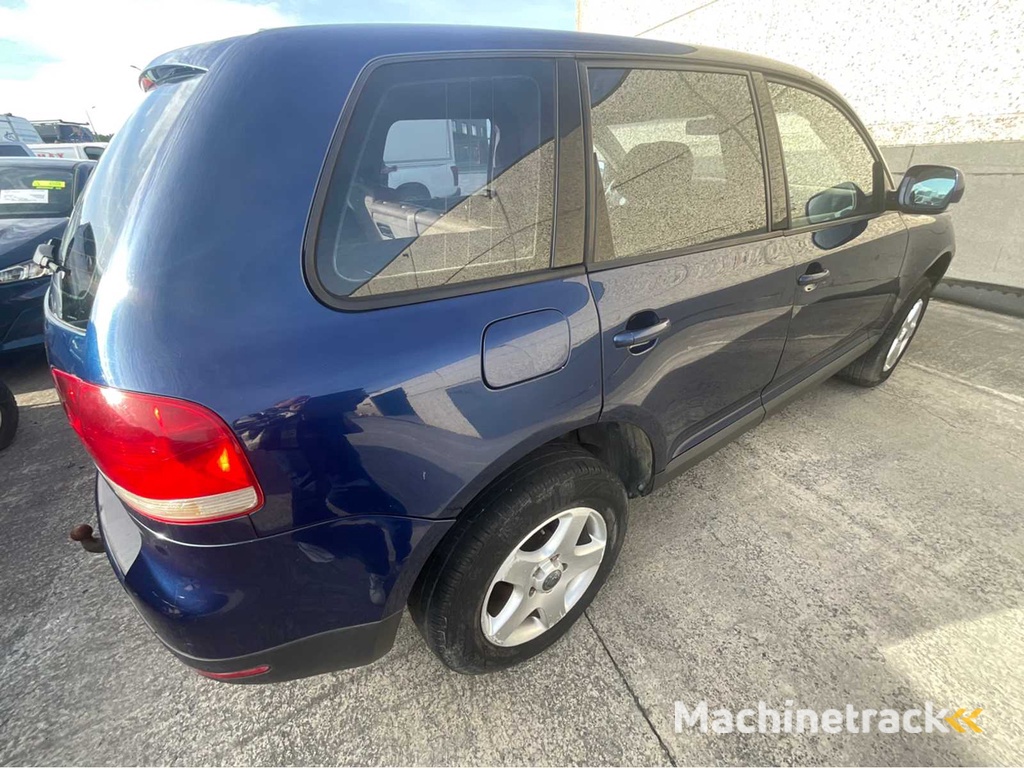 2004 Volkswagen Touareg 2.5 TDI 4Motion (4x4) Auto