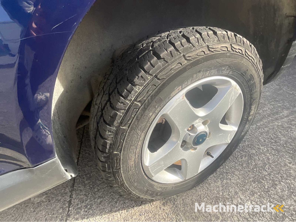 2004 Volkswagen Touareg 2.5 TDI 4Motion (4x4) Auto