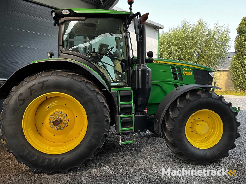 John Deere - 6250R - Traktor mit Allradantrieb - 2017