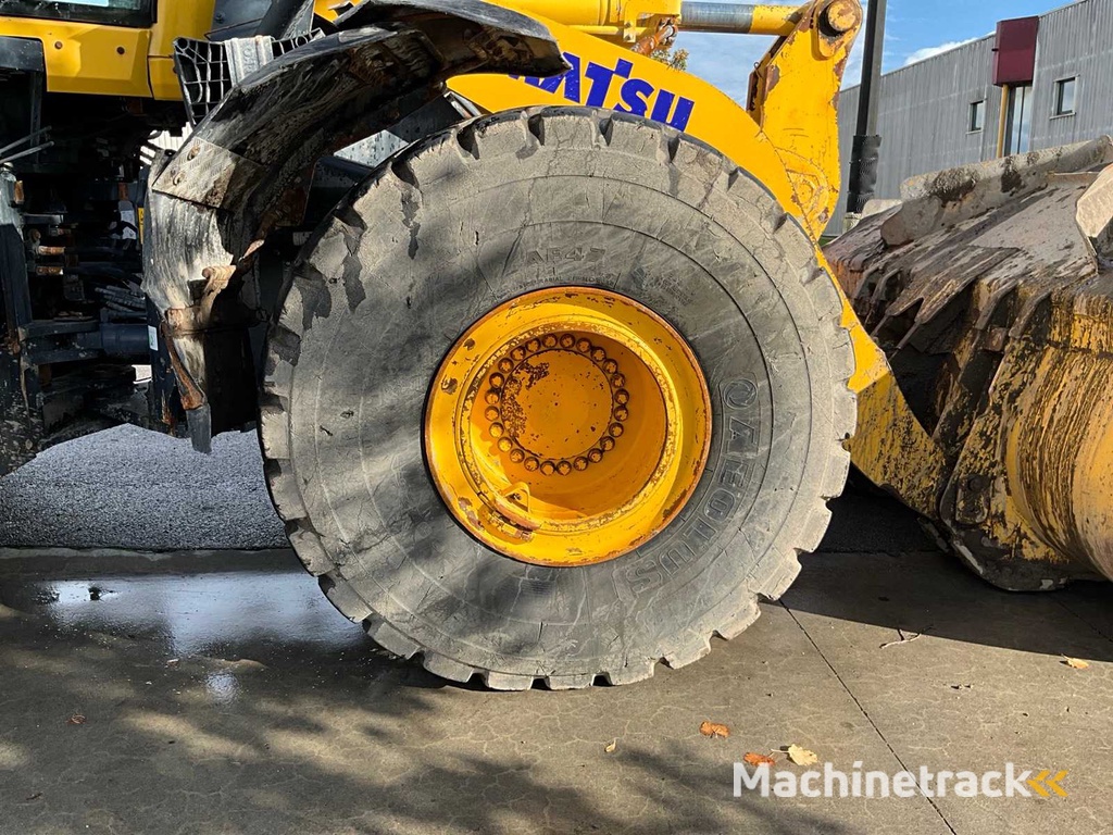 2020 Komatsu Wa475-10E0 Radlader