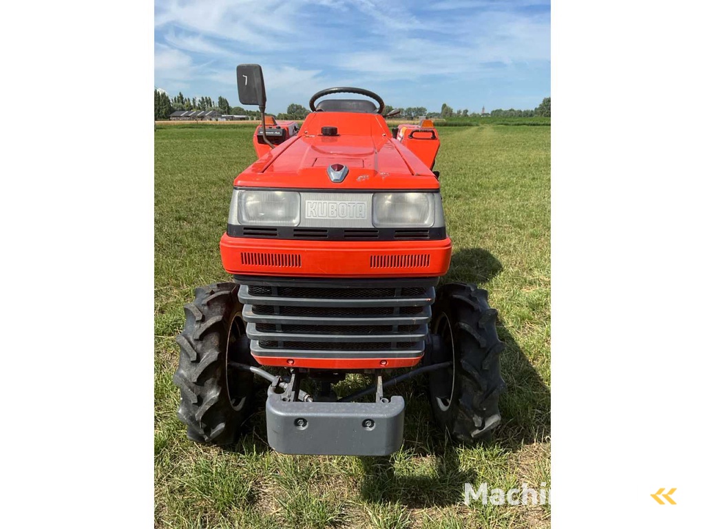 Kubota L1-195 Minitraktor
