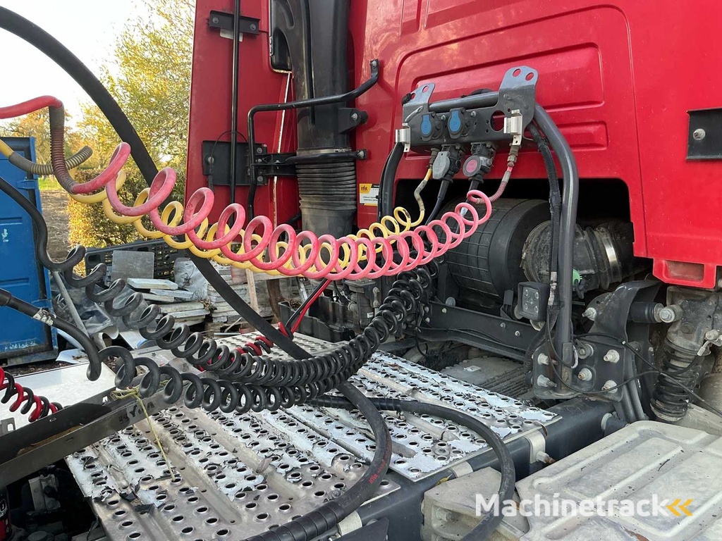 2015 Renault T HB001 Trekker en Oplegger