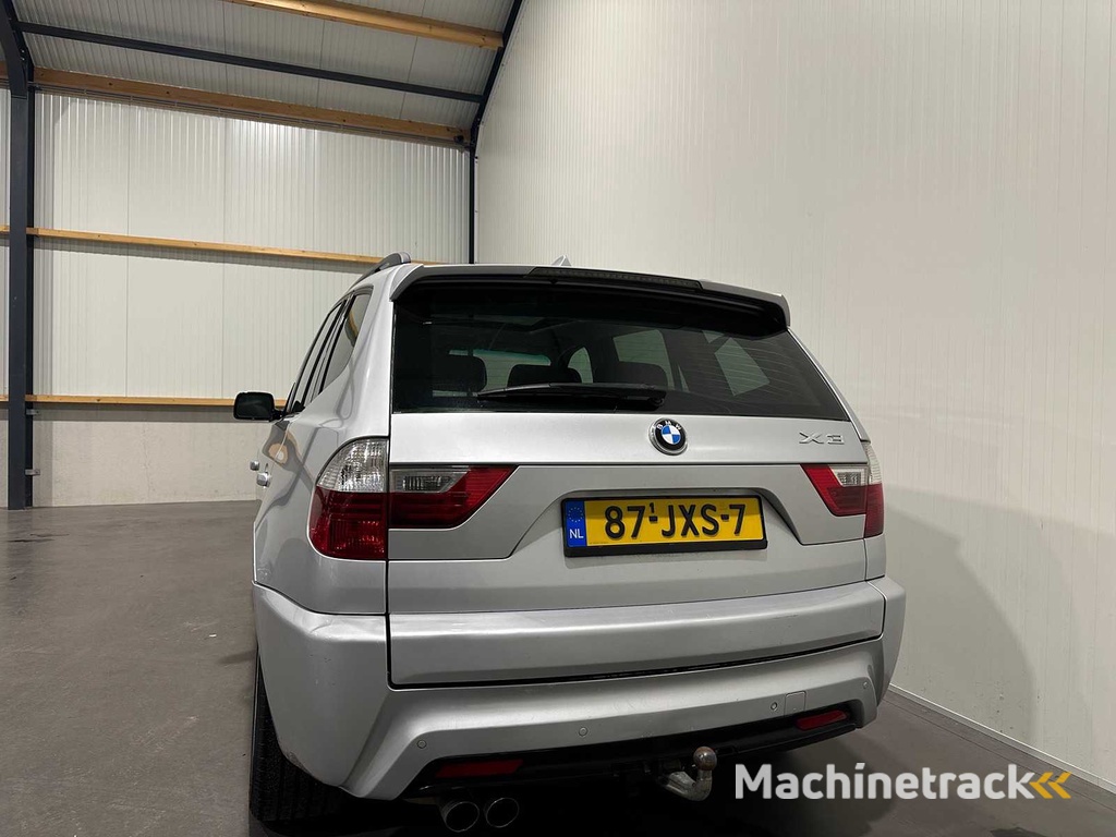 BMW X3 3.0si 87-JXS-7