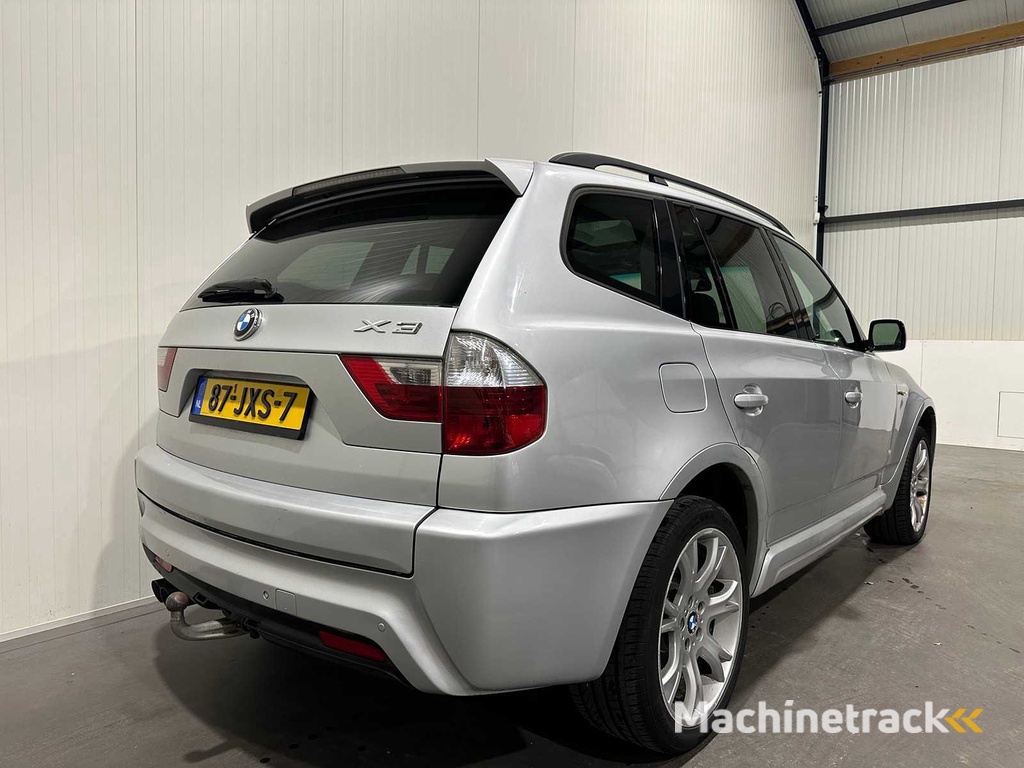 BMW X3 3.0si 87-JXS-7