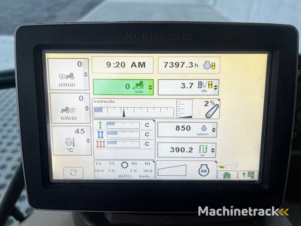 John Deere - 6150R - Traktor mit Allradantrieb - 2013
