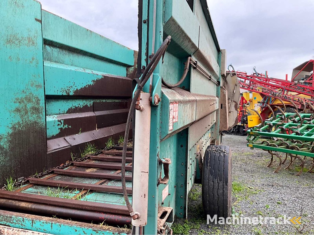 Jeulin Ouragan force 2 Stroblazer