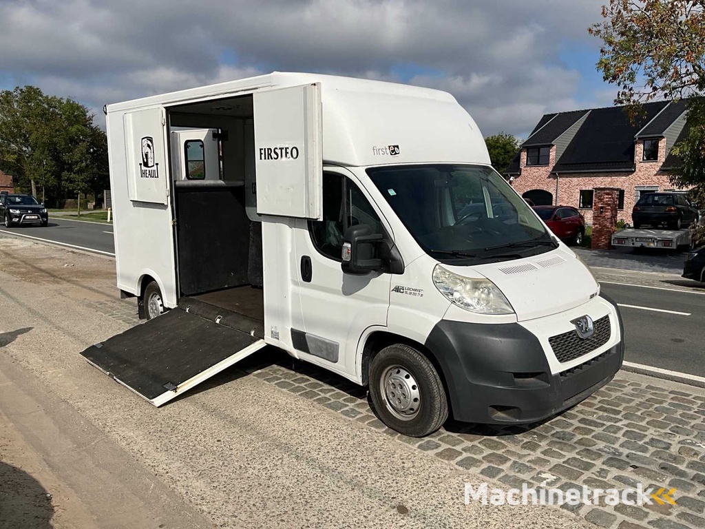 2013 Theault F3SI First Paardenvervoer