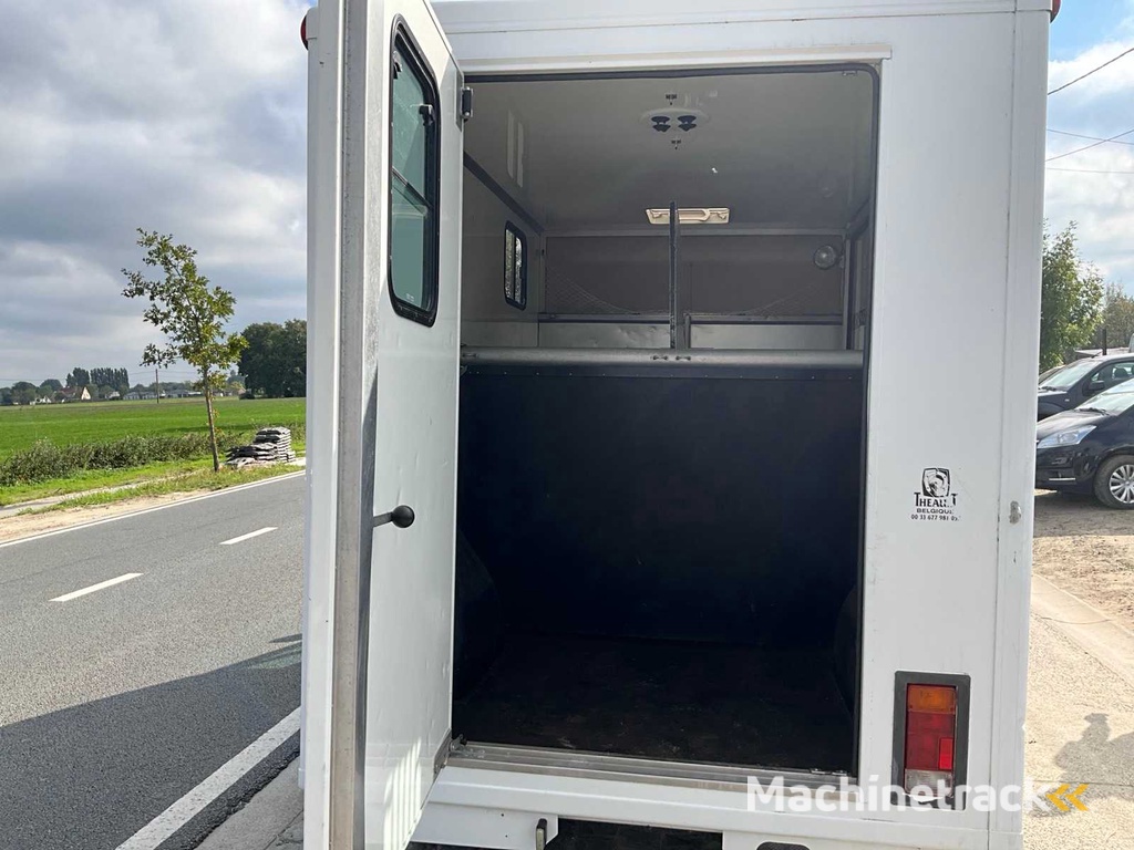 2013 Theault F3SI First Paardenvervoer