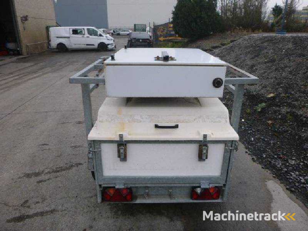 BW TRAILERS B.V.B.A. Mobiele Educatieve Radar Trailer Bewegwijzering