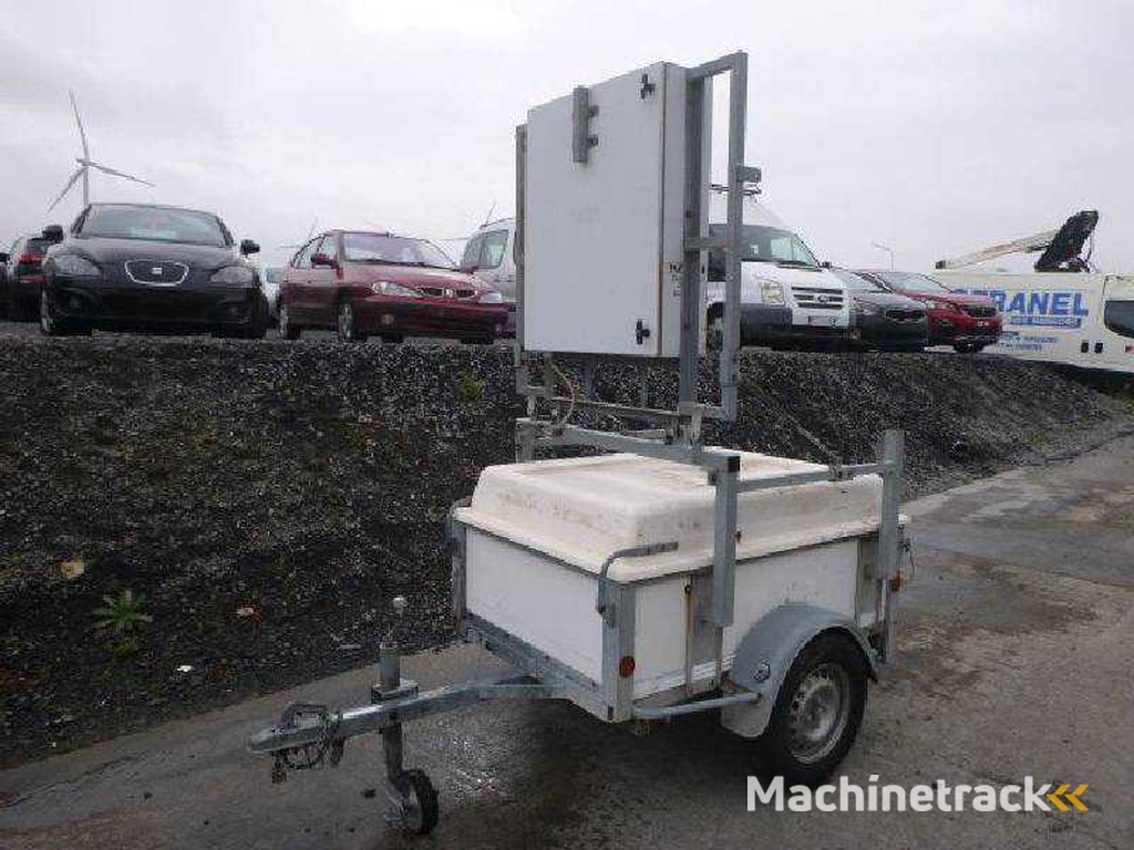 BW TRAILERS B.V.B.A. Mobiele Educatieve Radar Trailer Bewegwijzering