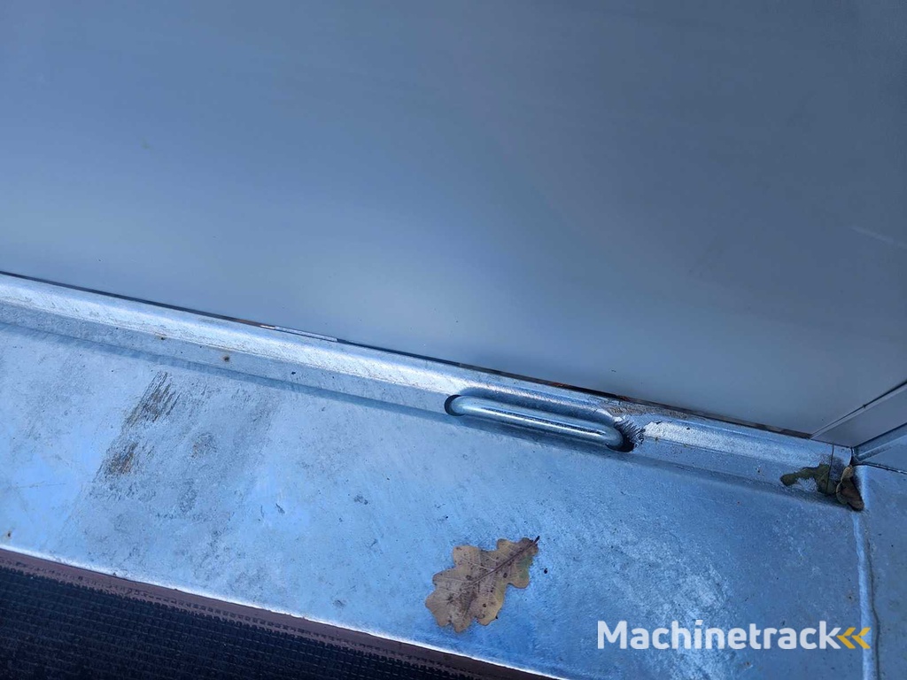 2025 Kerenzo unbraked platform trailer