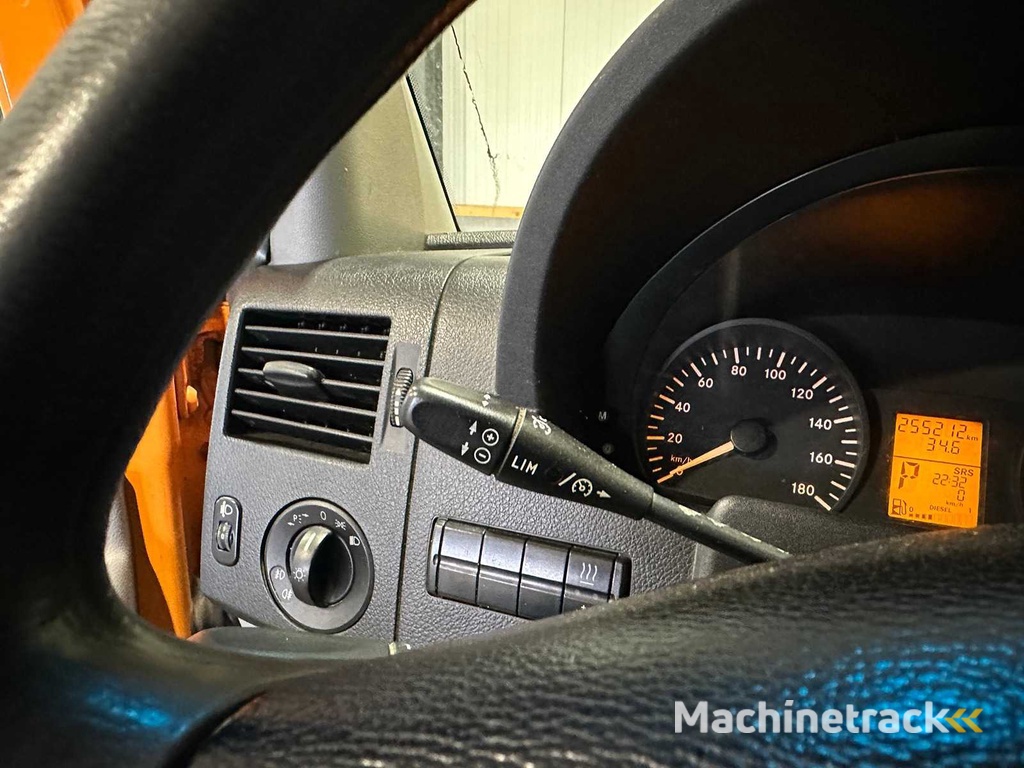 Mercedes-Benz Sprinter Camper Automaat 9 Persoons NX-199-V