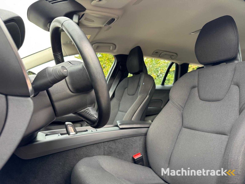 Volvo V60 2.0 B3 163HP Mom. Adv.  K-285-DK