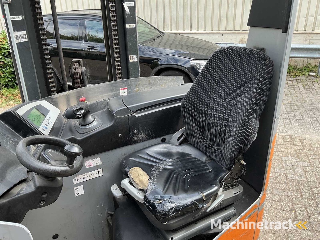 STILL - FMX-12 - Reach forklift - 2017