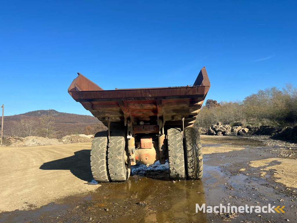 KOMATSU - HD405-6 - Dumper vrachtwagen - 2000