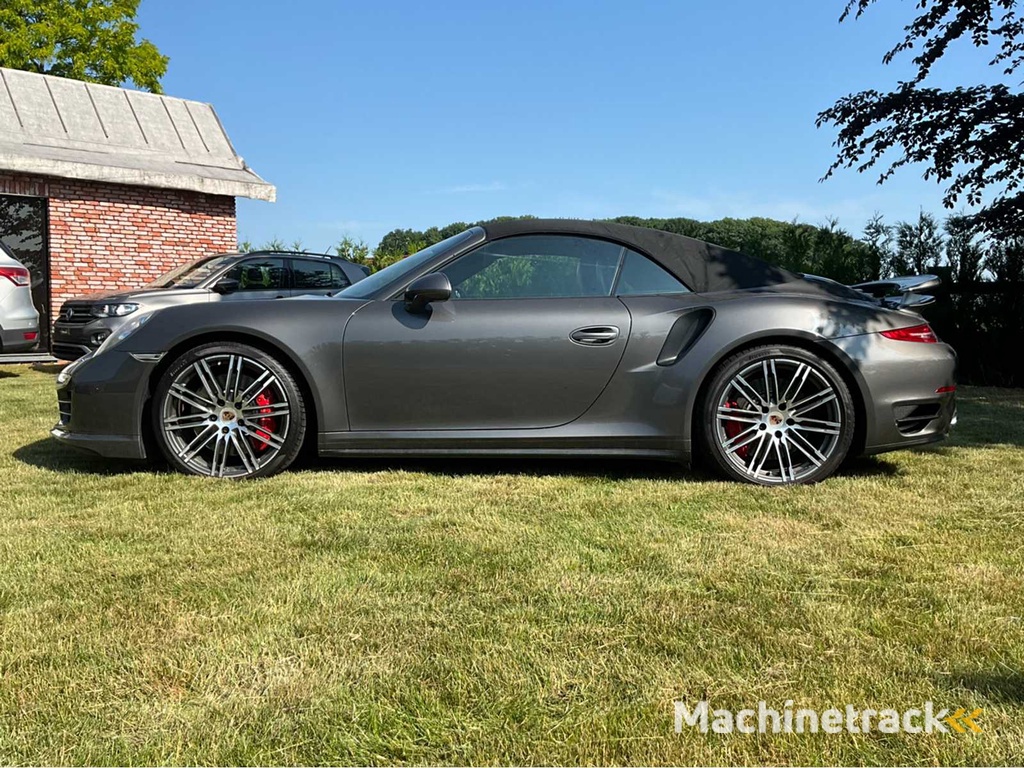 2014 Porsche 911 Turbo