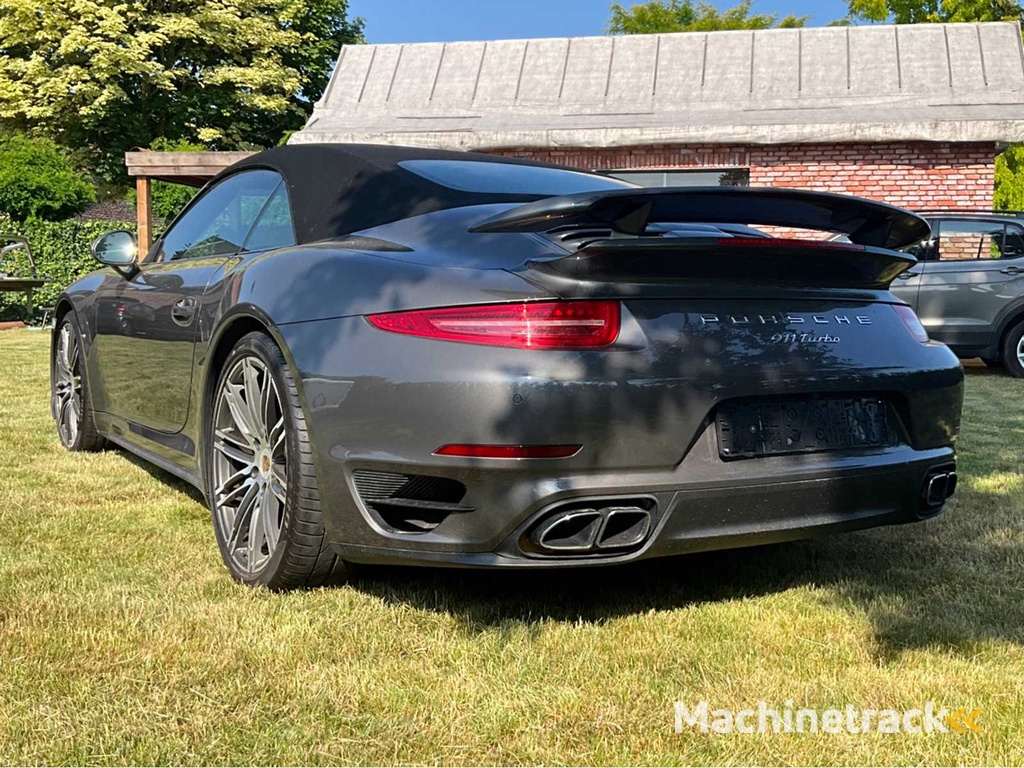 2014 Porsche 911 Turbo