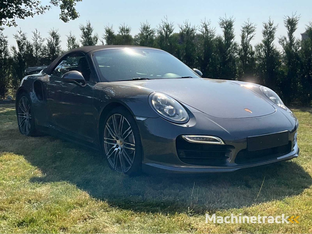 2014 Porsche 911 Turbo