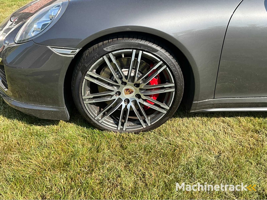 2014 Porsche 911 Turbo