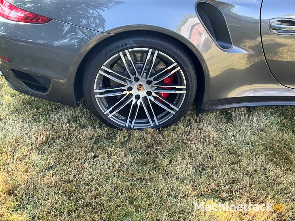 2014 Porsche 911 Turbo
