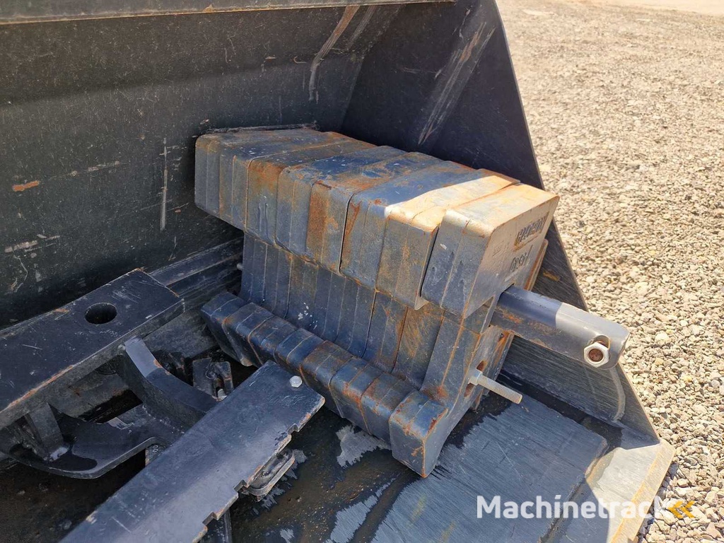 KUBOTA M 5111 LR Tractor - 2020