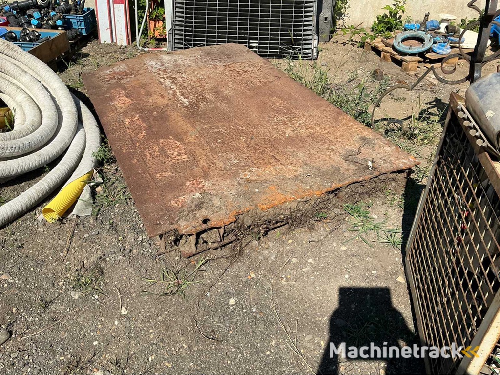 Boorinstallatie met spiralen en schot Horizontale boorinstallatie