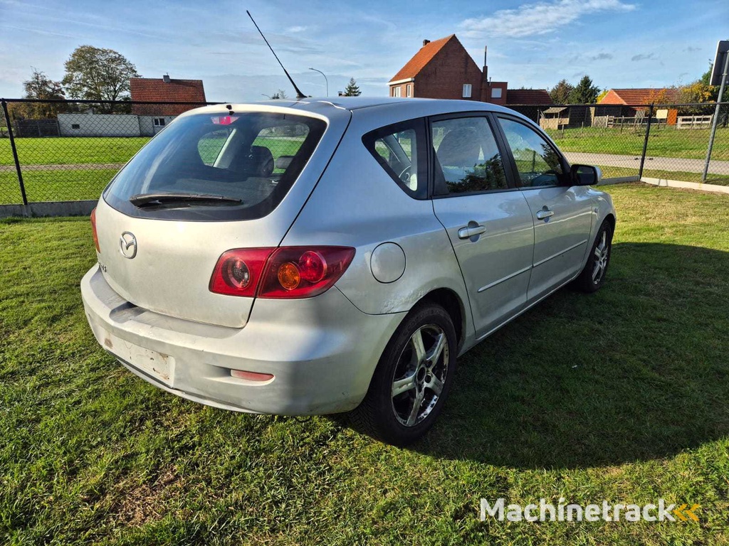 Mazda 3 Personenauto 2004