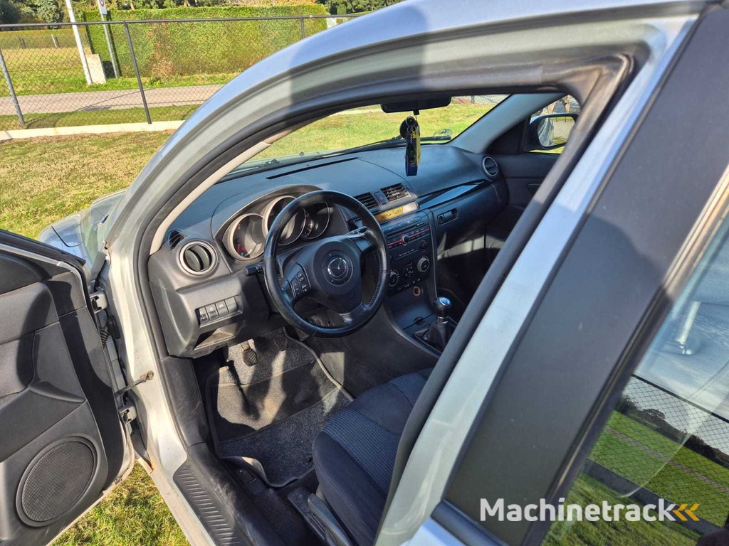 Mazda 3 Personenauto 2004