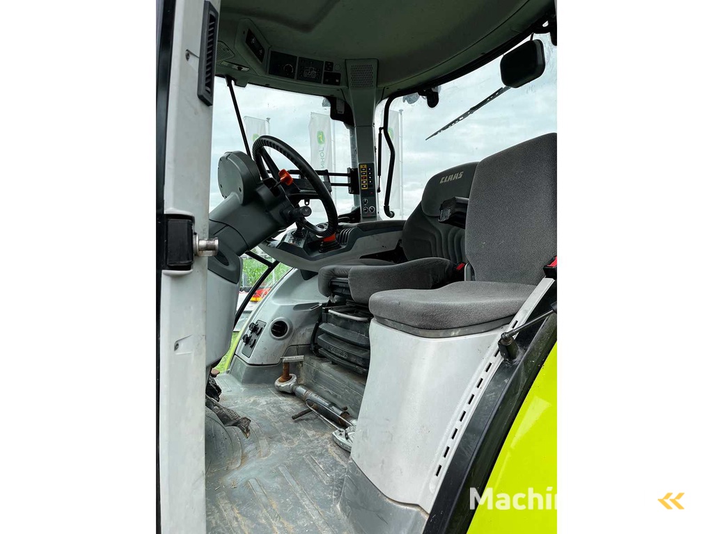Claas - Arion 650 A36 - 4-Wheel Drive Tractor - 2015