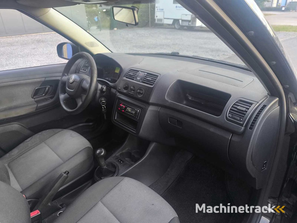 Skoda - 2011 - Fabia - Hatchback - Personenauto
