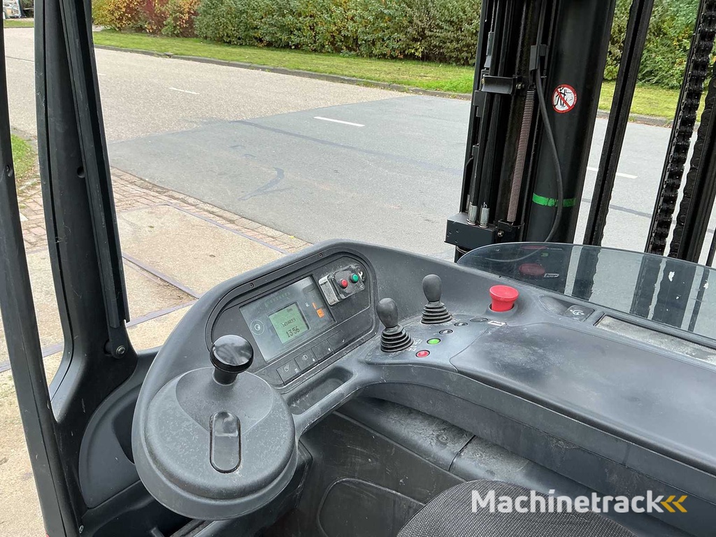 Linde - R16-01 - Schubmaststapler - 2015