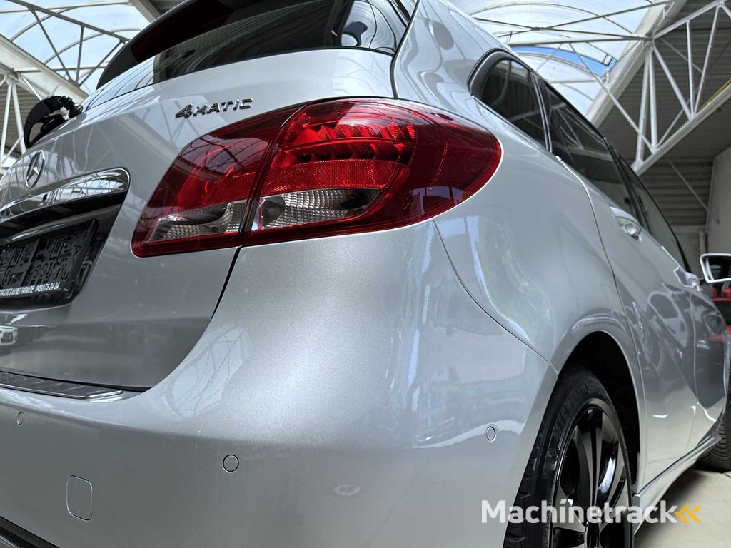 2015 Mercedes B 200 100.938km