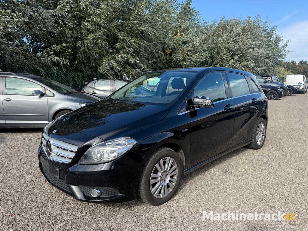 2012 Mercedes-Benz B 180