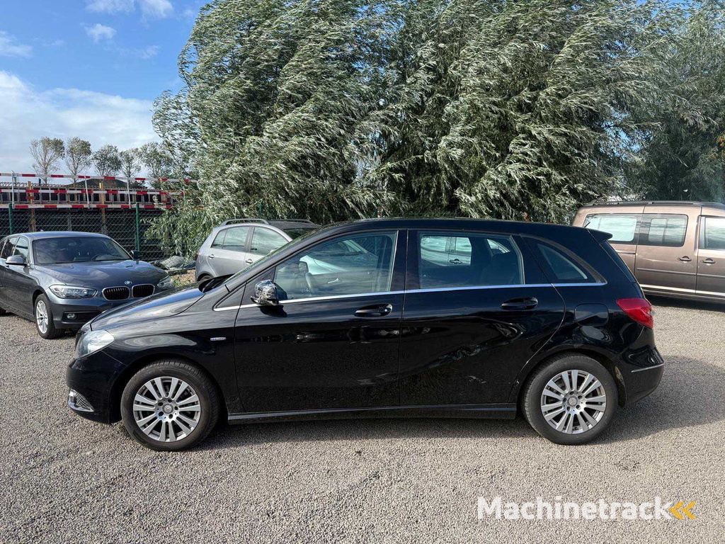 2012 Mercedes-Benz B 180